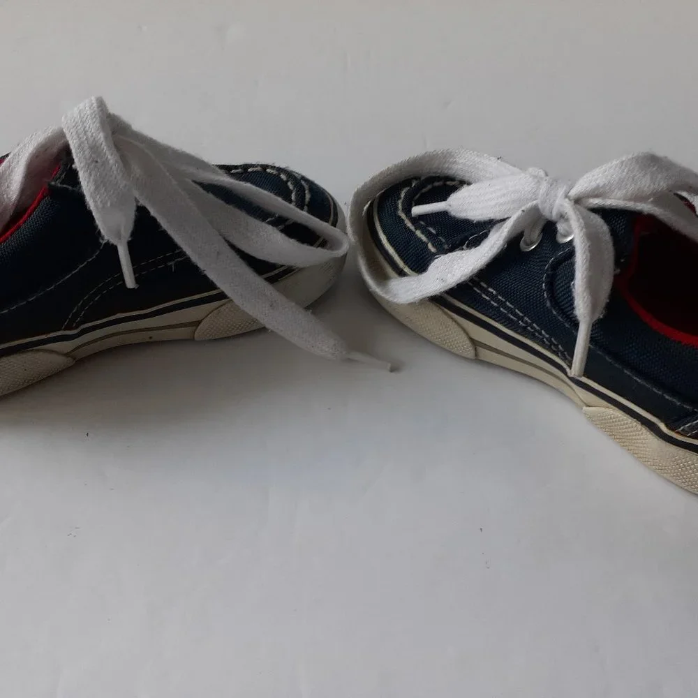 Carter's Boys Shoes Navy Canvas Laces Size 7